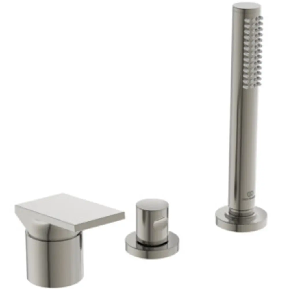 3-teilige Badarmatur aus verchromtem Metall mit einem breiten Wasserhahn, einem Bedienknopf und einer Handbrause, hergestellt von Ideal Standard.